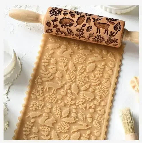 Pinecone & Evergreen Embossing Rolling Pin