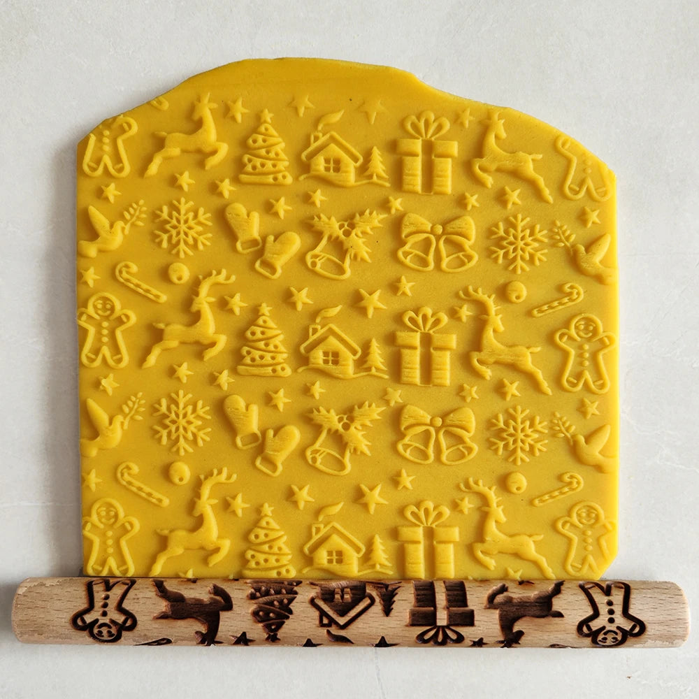 Christmas Motif Beechwood Embossing Roller
