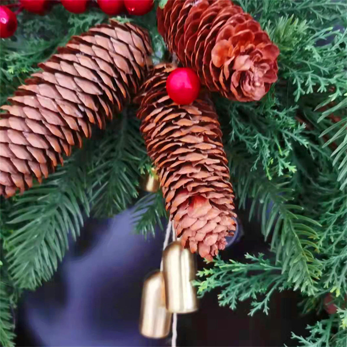 Rustic Bell Christmas Wreath — 40 cm