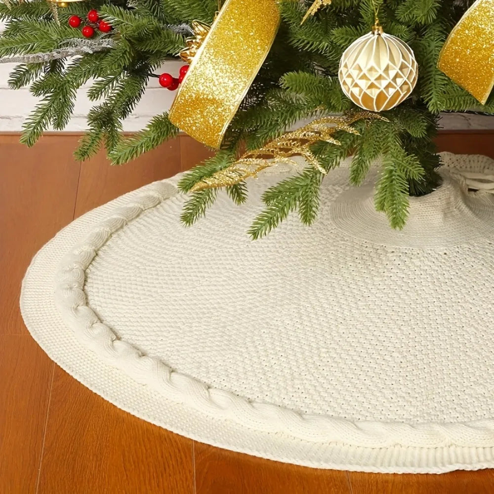 Plush Christmas Tree Skirt