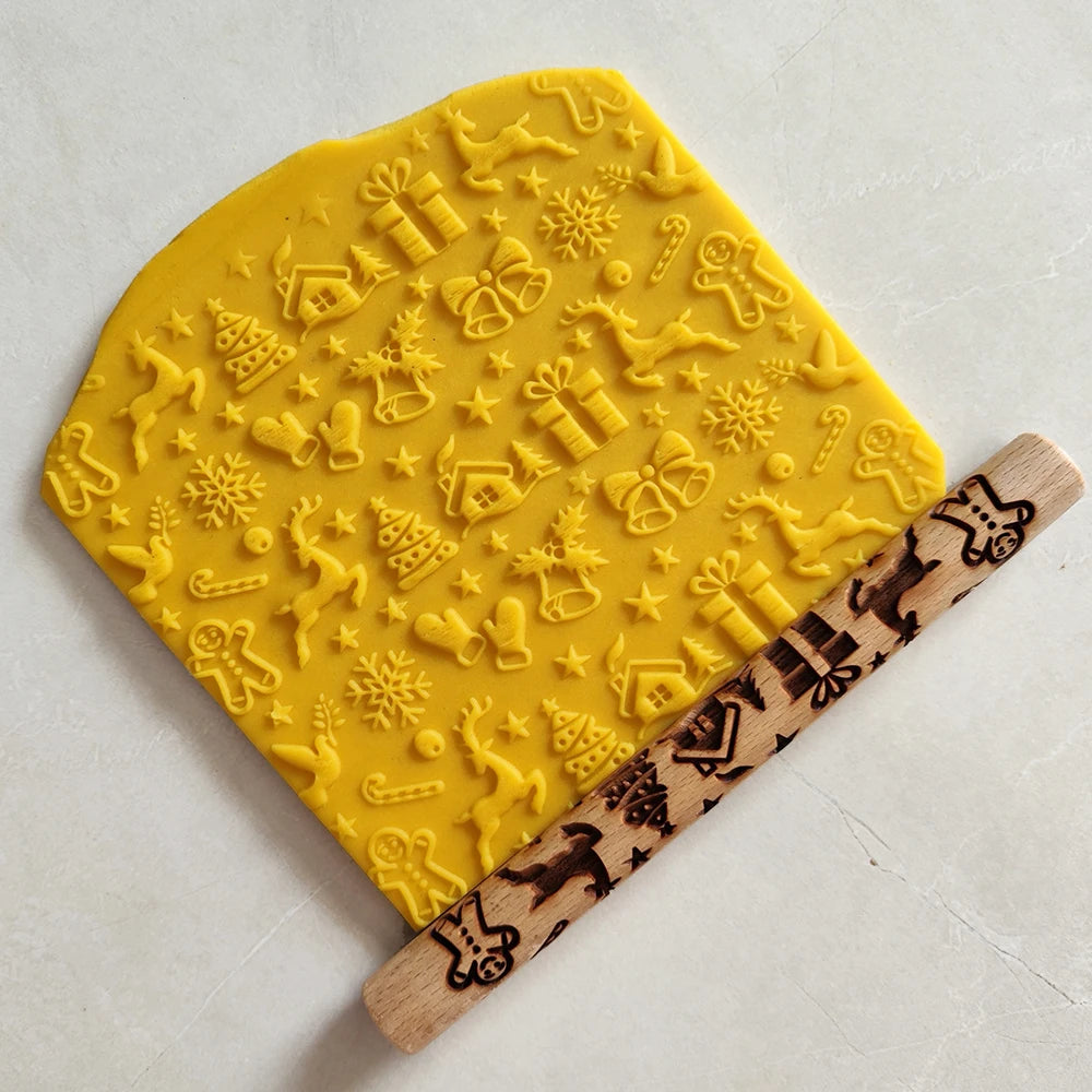 Christmas Motif Beechwood Embossing Roller