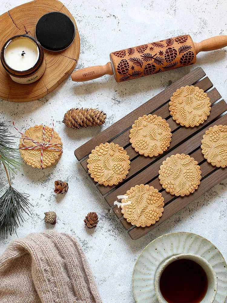 Pinecone & Evergreen Embossing Rolling Pin