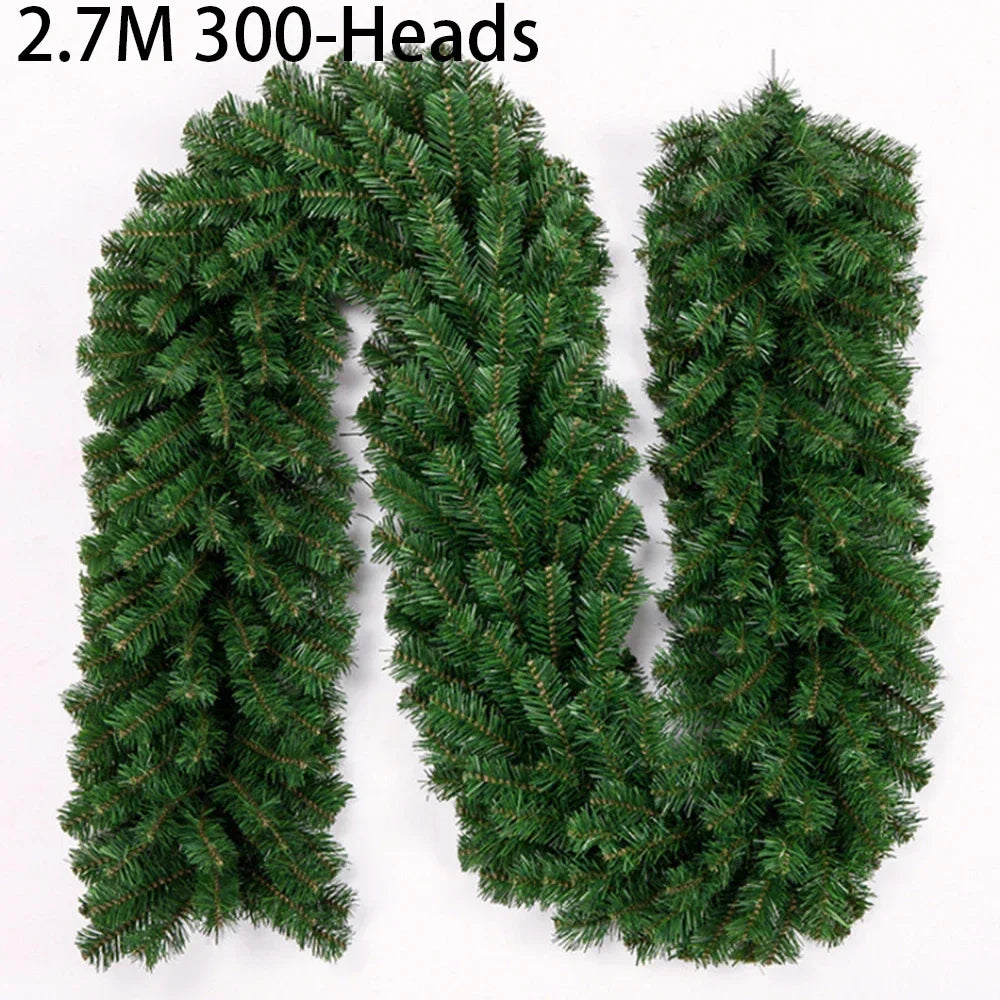 Full Pine Christmas Garland — 2.7 m