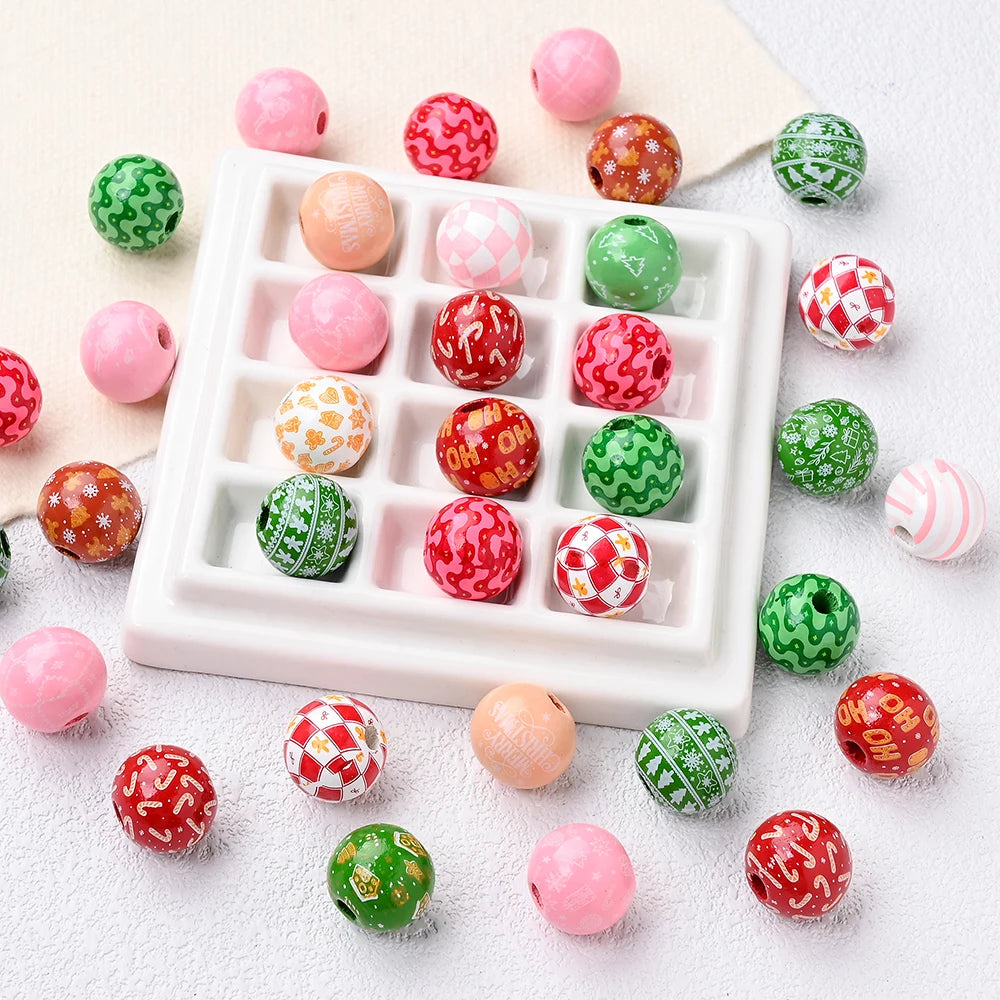 Printed Christmas Wooden Beads — 16 mm