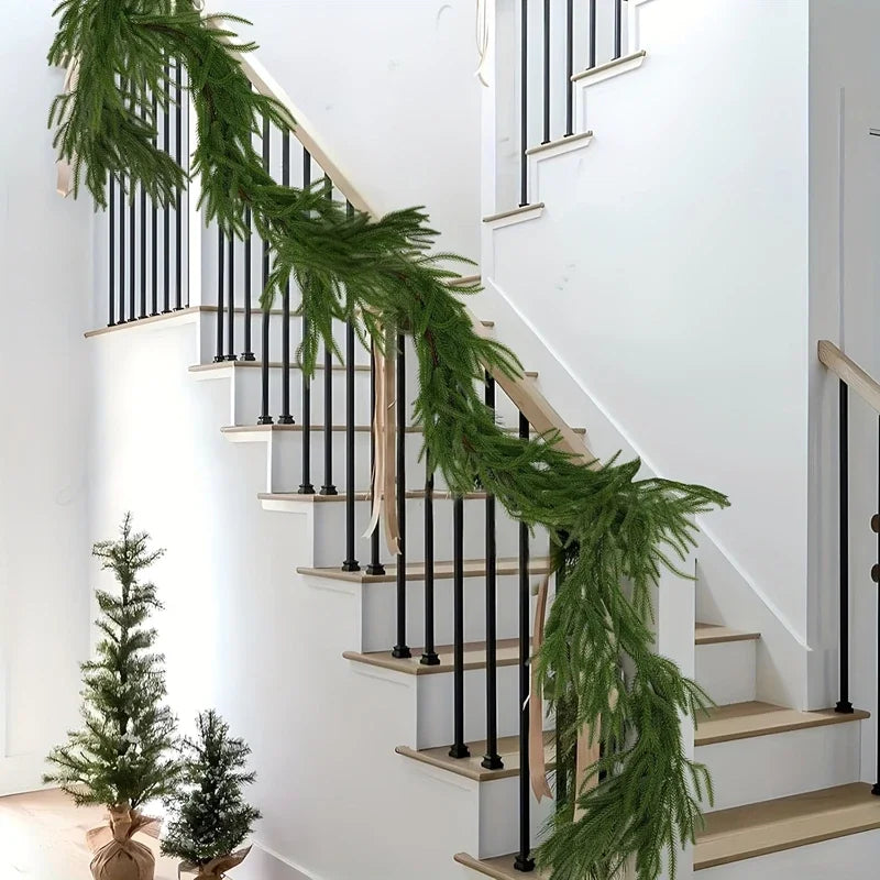 Lighted Norfolk-Style Pine Garland