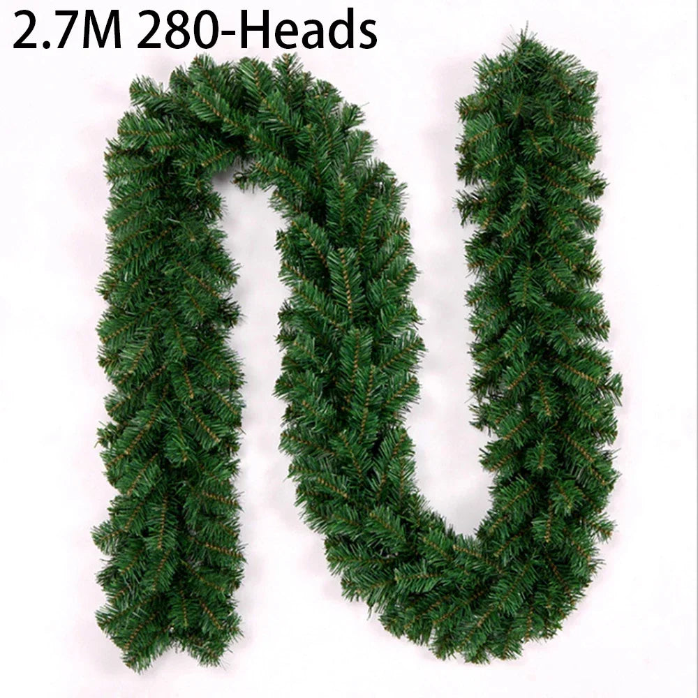 Full Pine Christmas Garland — 2.7 m