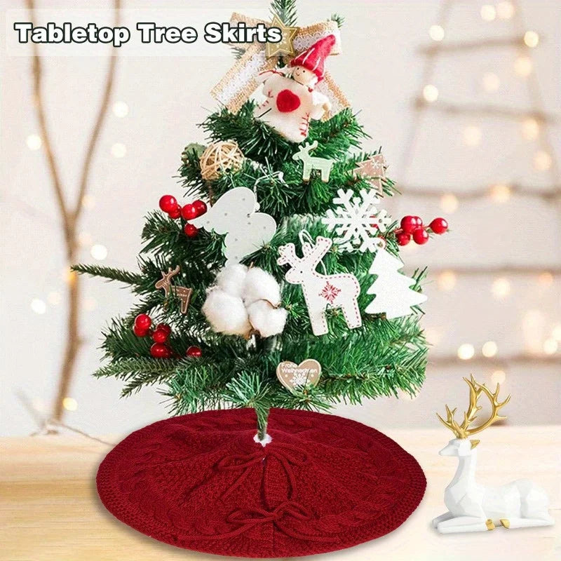 Knitted Christmas Tree Skirt — 18 in