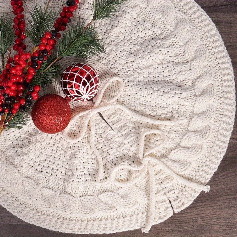 Knitted Christmas Tree Skirt — 18 in